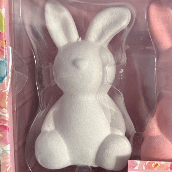 Spring Gatherings Set of 3 Porcelain Easter Bunnies - Picture 2 of 5